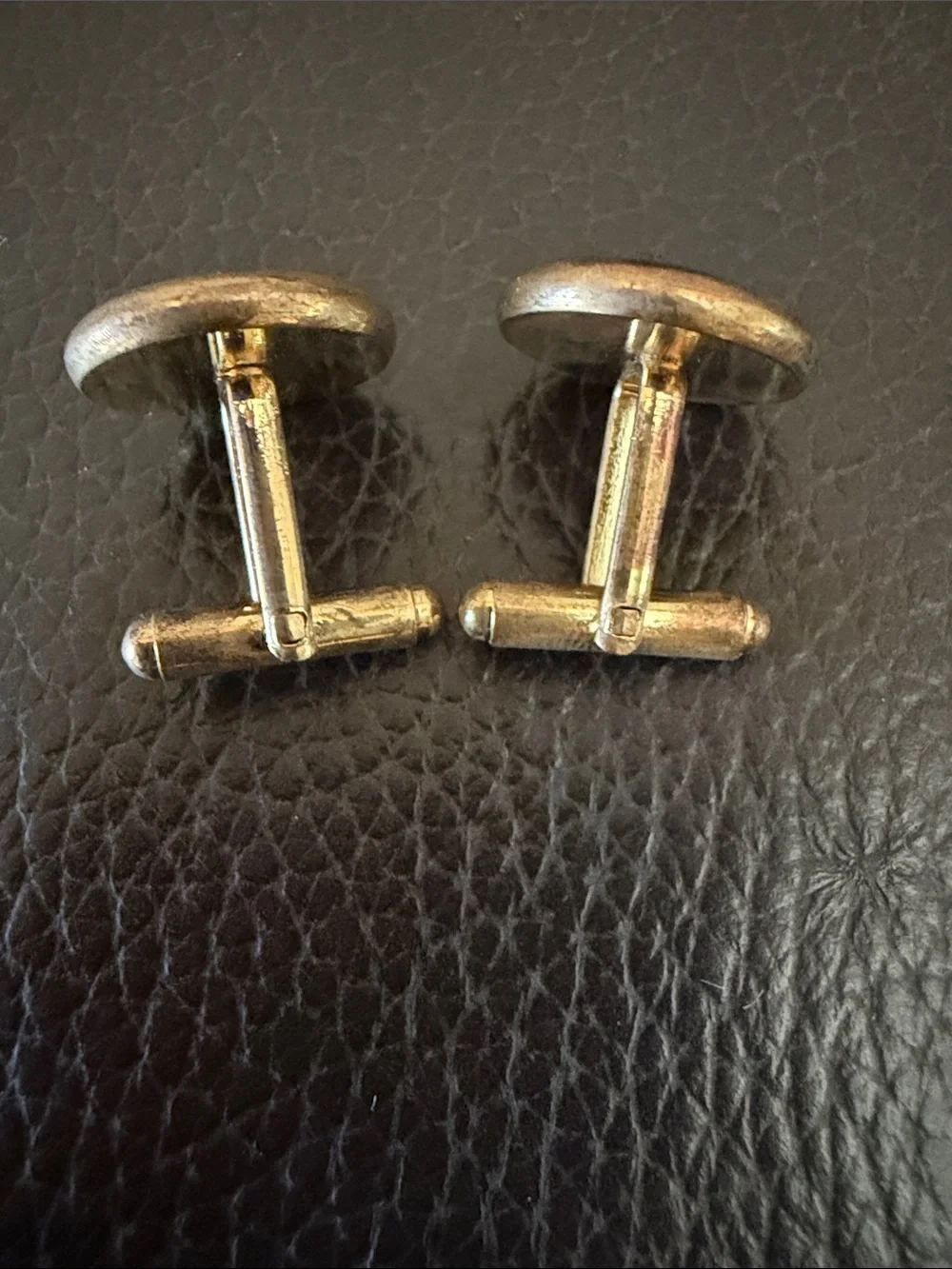 Vtg Formal Cuff Links & Shirt Studs w/a Round Black Onyx Design & Gold Tones